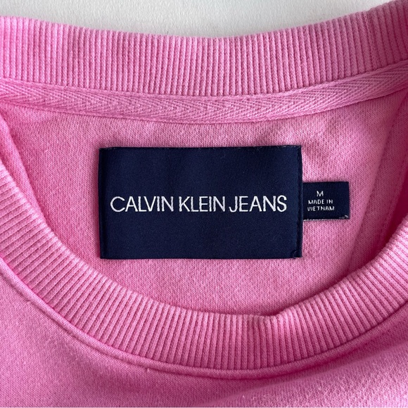 Calvin Klein Jeans Crew Neck Sweatshirt in Pink & Blue - Picture 3 of 6
